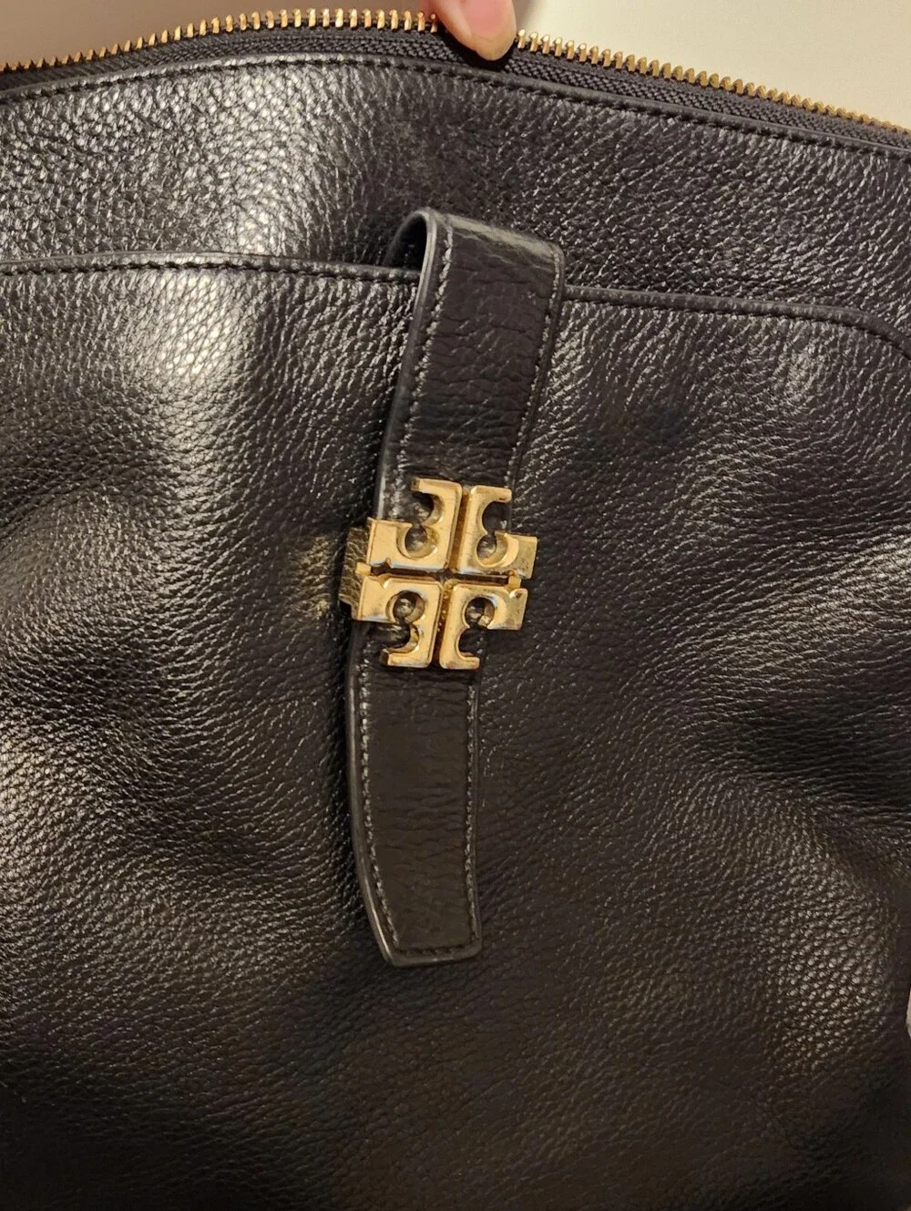 EUC Tory Burch Harper / Britten Pebble Leather Black Crossbody Messenger Purse